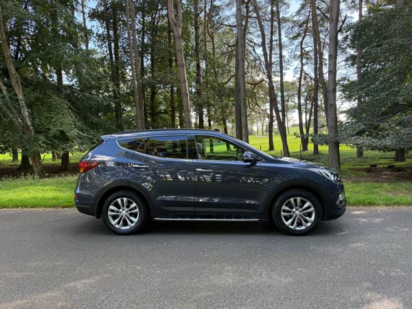 Hyundai Santa Fe 2017 4X4 Automatic 366627935