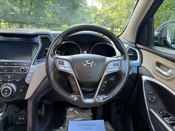 Hyundai Santa Fe 2017 4X4 Automatic 366627941