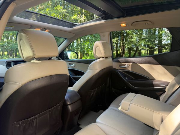 Hyundai Santa Fe 2017 4X4 Automatic 366627964