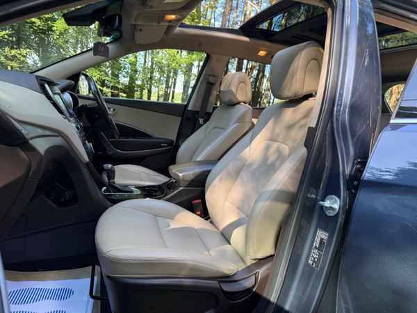 Hyundai Santa Fe 2017 4X4 Automatic 366627967