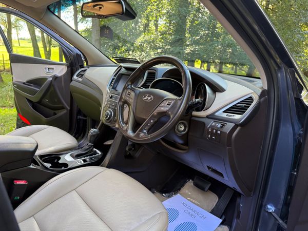 Hyundai Santa Fe 2017 4X4 Automatic 366627961