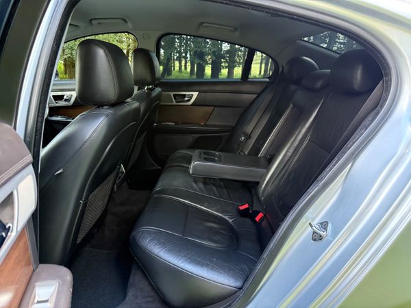 Jaguar XF 2014 Diesel Automatic 366628355