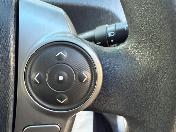 2015 Toyota Prius Plus/alpha1.8 Hybrid auto 7Seate 366634701