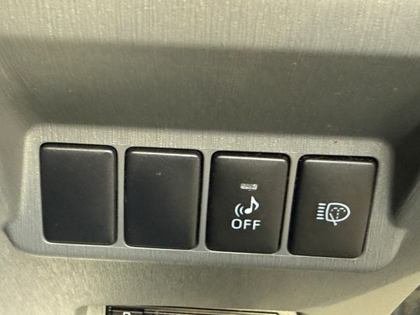 2013 Toyota Prius Plus/alpha1.8 Hybrid auto 7Seate 366633738