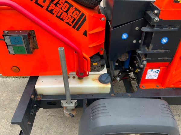 2021 TIMBERWOLF Tw 230HB WOOD CHIPPER....822. 366646141