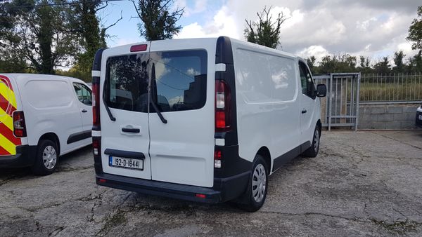 Renault Trafic 192D LWB79KM AS NEW VAT INVOICE 366656103