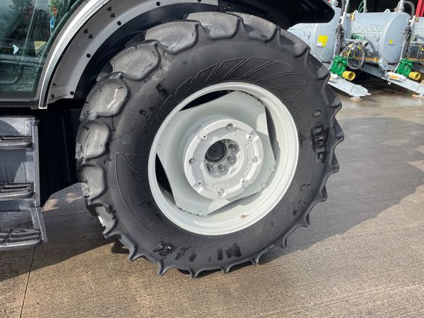 2020 Valtra A114 HiTech 366656173