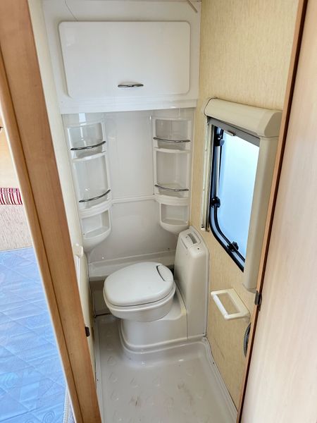 ✨STUNNING COACHMAN PASTICHE 4 BERTH FIXED BED✨ 366653249
