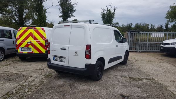 Peugeot Partner 2021 HI SPECK VAT INVOICE 366653482