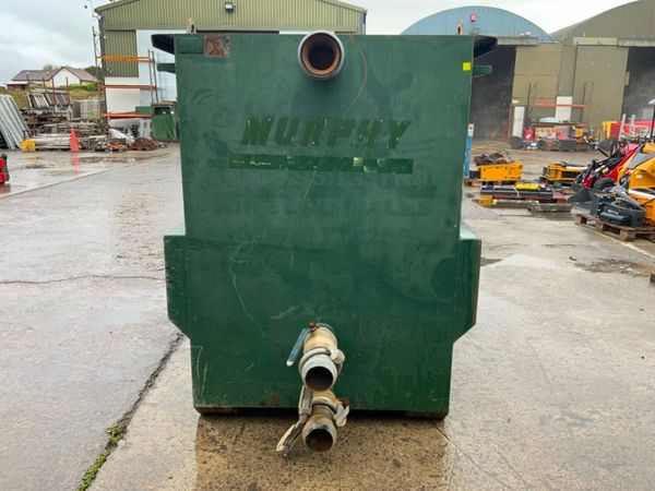OIL WATER SEPARATOR /  FILTRATION TANK.....4887. 366661653