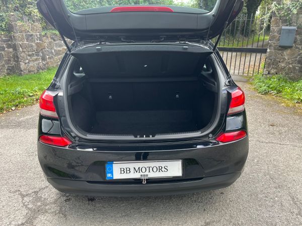 Hyundai i30 Classic 1.6d 366682952