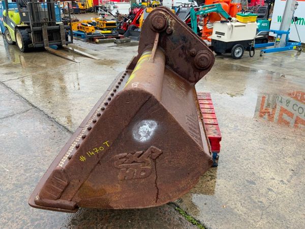 10ft GRADING BUCKET...........90mm PINS.......147 366693391