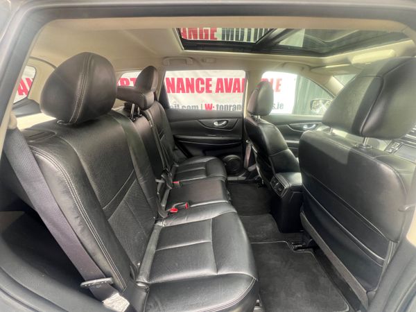 Nissan X-Trail 2017 366702786