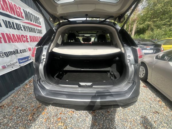 Nissan X-Trail 2017 366702804