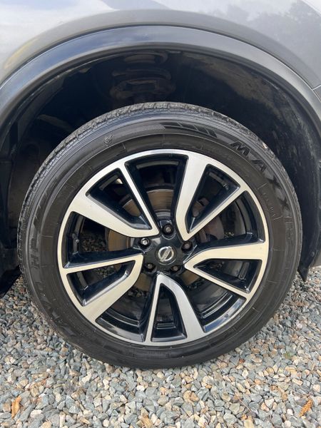 Nissan X-Trail 2017 366702809