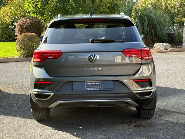 Stunning 211 Volkswagen T-Roc! 366719331