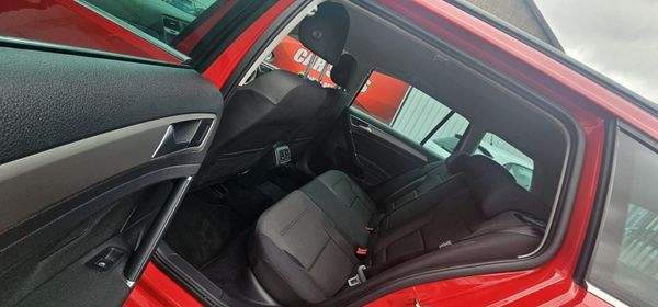 Volkswagen Golf Automatic 366733804