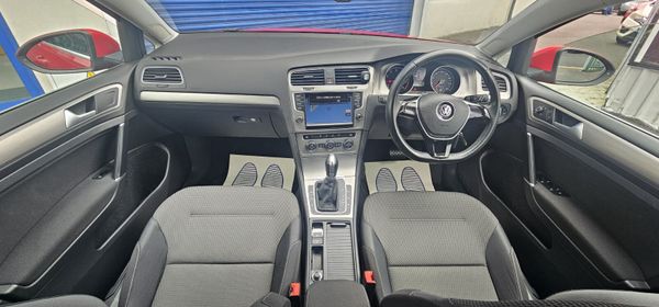 Volkswagen Golf Automatic 366733807