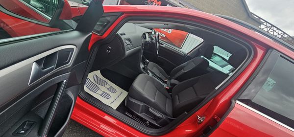 Volkswagen Golf Automatic 366733811