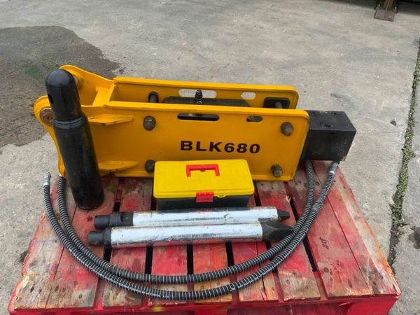 UNUSED BLK680 HAMMER...45mm PINS.........1759. 366765209