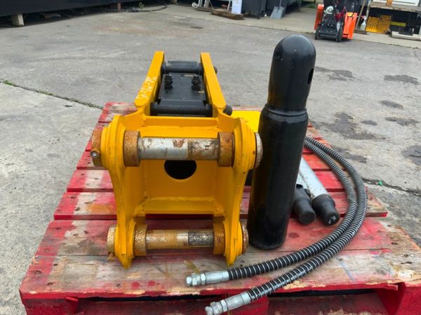UNUSED BLK680 HAMMER...45mm PINS.........1759. 366765201
