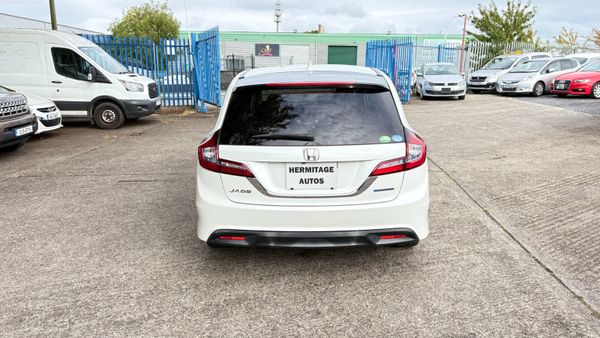 Honda Jade1.5 Hybrid Auto 6 SEATER 2016 366765984