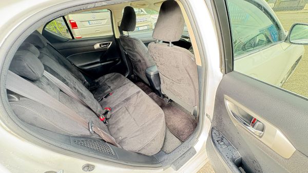 Lexus CT 1.8 Hybrid 2015 366766157