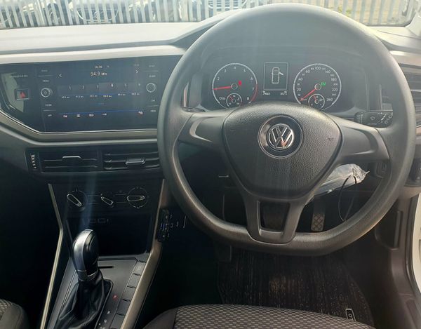 2018 Volkswagen Polo 366766838