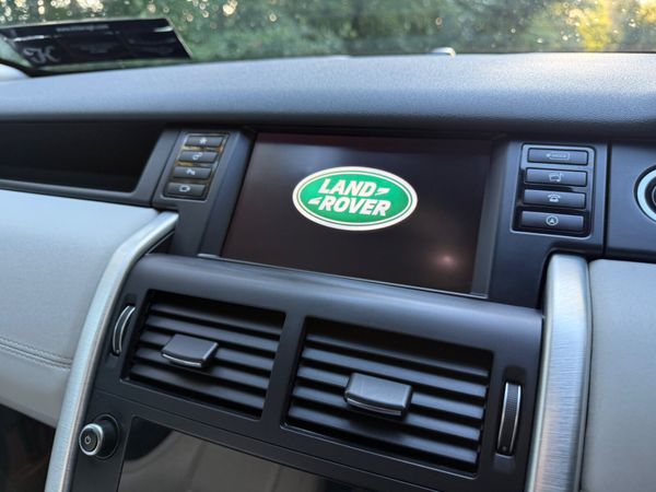 Land Rover Discovery Sport 2016 366770169