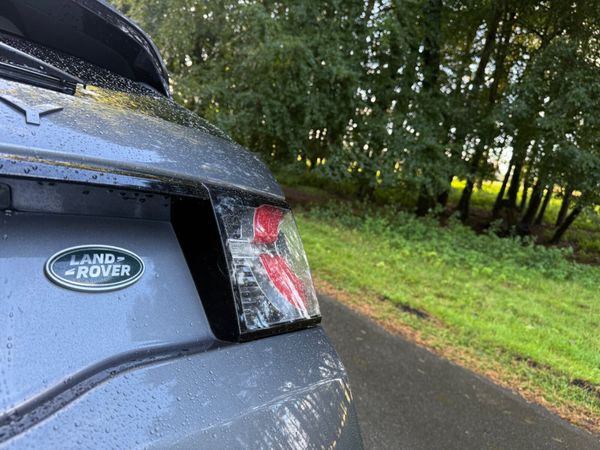 Land Rover Discovery Sport 2016 366770199