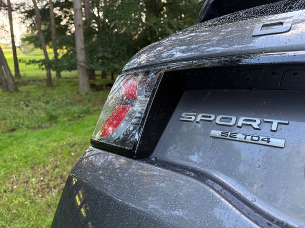 Land Rover Discovery Sport 2016 366770193