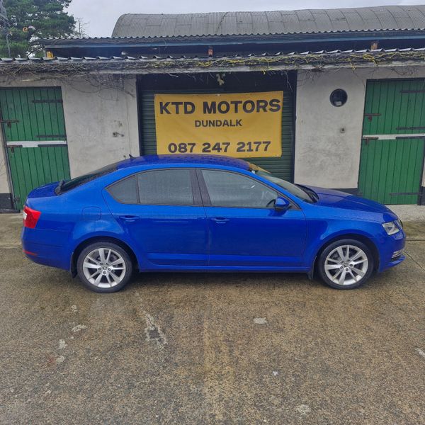 Skoda Octavia 2018 366787616