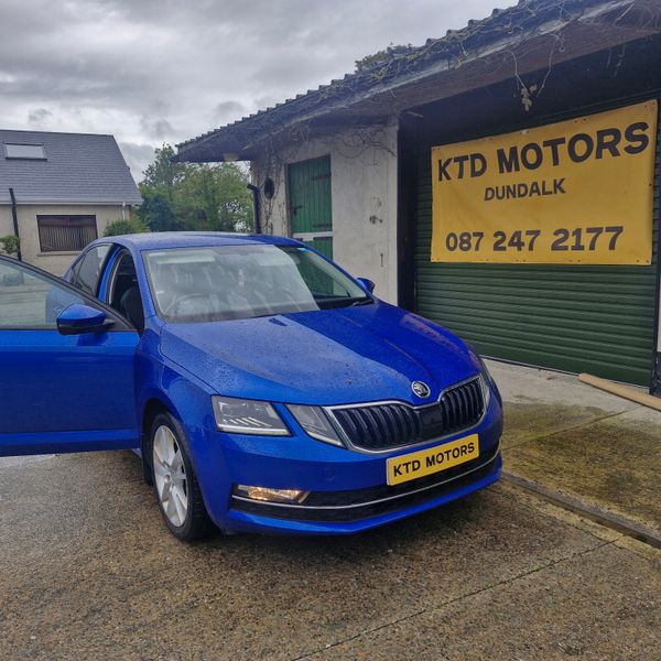 Skoda Octavia 2018 366787617