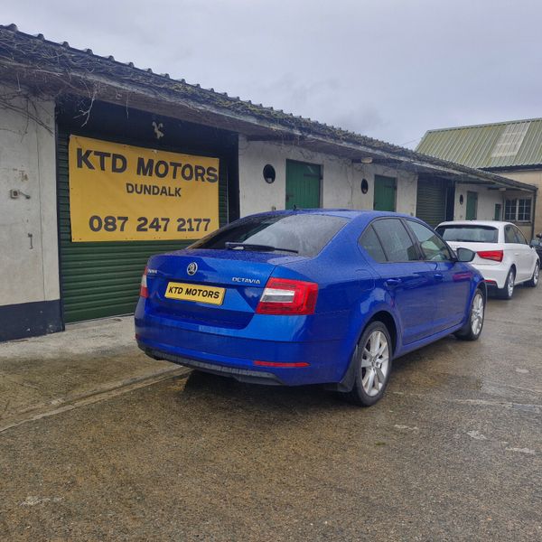 Skoda Octavia 2018 366787718