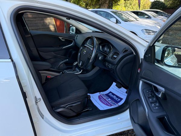 Volvo V40  2014 automatic 366782989