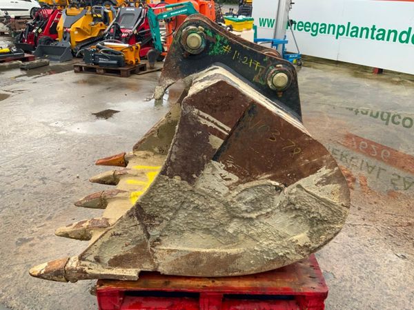 48" GEITH DIGGING BUCKET......65mm PINS....1421. 366793339