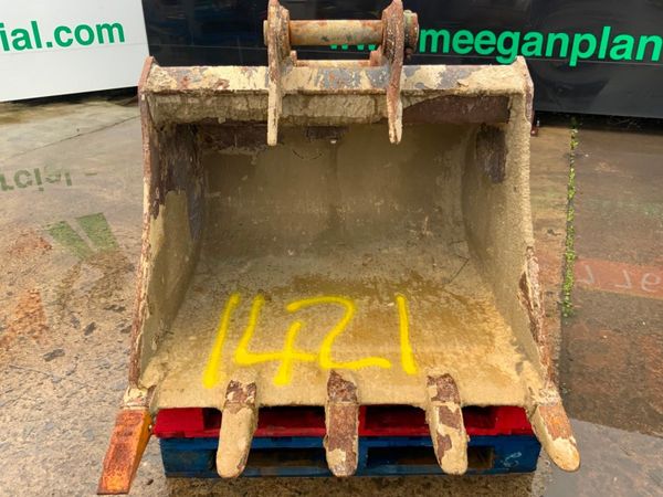 48" GEITH DIGGING BUCKET......65mm PINS....1421. 366793348