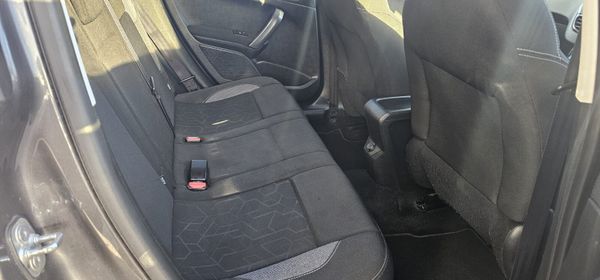 2018 Peugeot 2008 (LOW MILAGE) 366810188