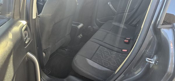 2018 Peugeot 2008 (LOW MILAGE) 366810189