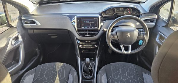 2018 Peugeot 2008 (LOW MILAGE) 366810190