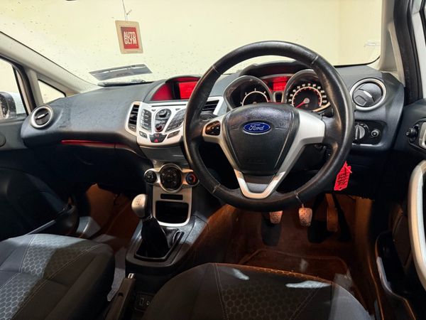 Ford Fiesta 1.4 TDCi 366844431