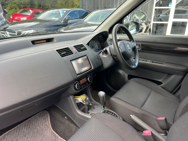 2010 Suzuki Swift With Reverse  Camera 366848217