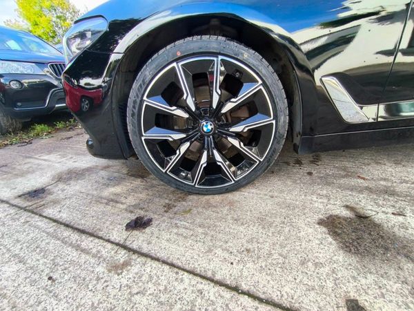 BMW 5 Series 520d SE Auto 366855392