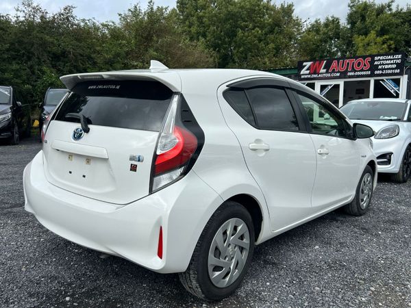19 Toyota Aqua 1.5 Hybrid 366851809