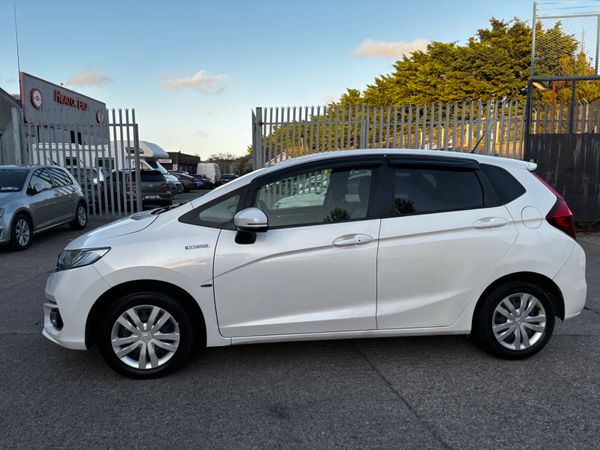 2018 Honda Fit *Only39.5k miles* Nct 2027 366853236