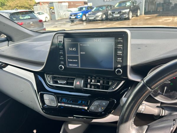 Toyota CHR ICON HEV 366871786