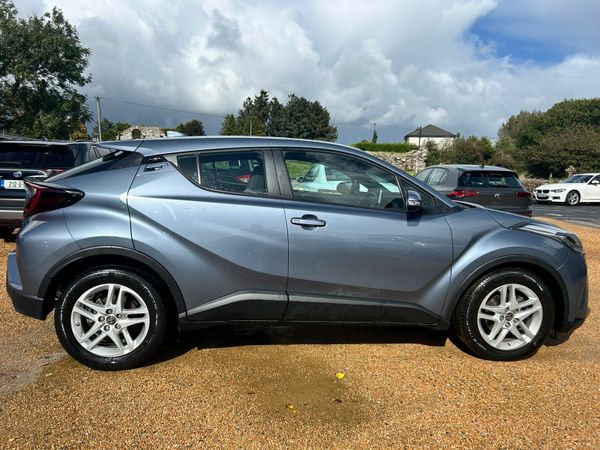 Toyota CHR ICON HEV 366871783