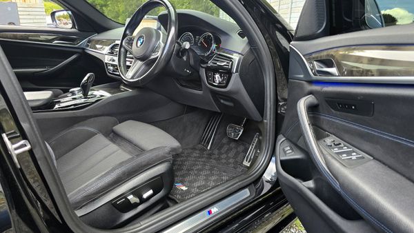 🔥 2018 BMW 520D M-sport Automatic 366886681