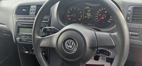 Volkswagen Polo 2011 (GOOD MILAGE) 366887800
