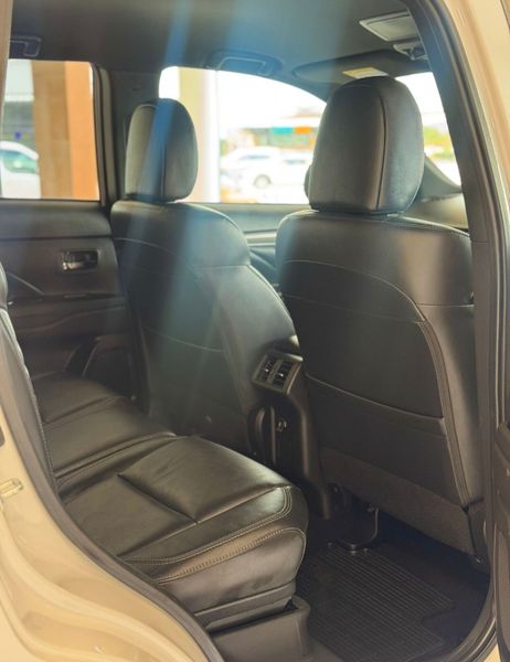 2020 Mitsubishi Outlander Phev Mivec 366895273